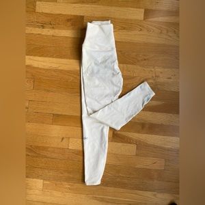 Alo French Vanilla Leggings